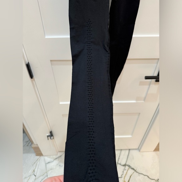 Free People High-Rise 7/8 Length Good Karma Leggings. NWT - Picture 8 of 11